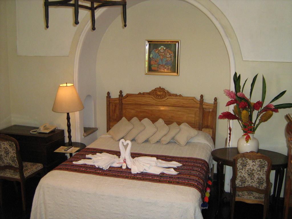 أنتيغوا غواتيمالا Hotel Casa Noble الغرفة الصورة